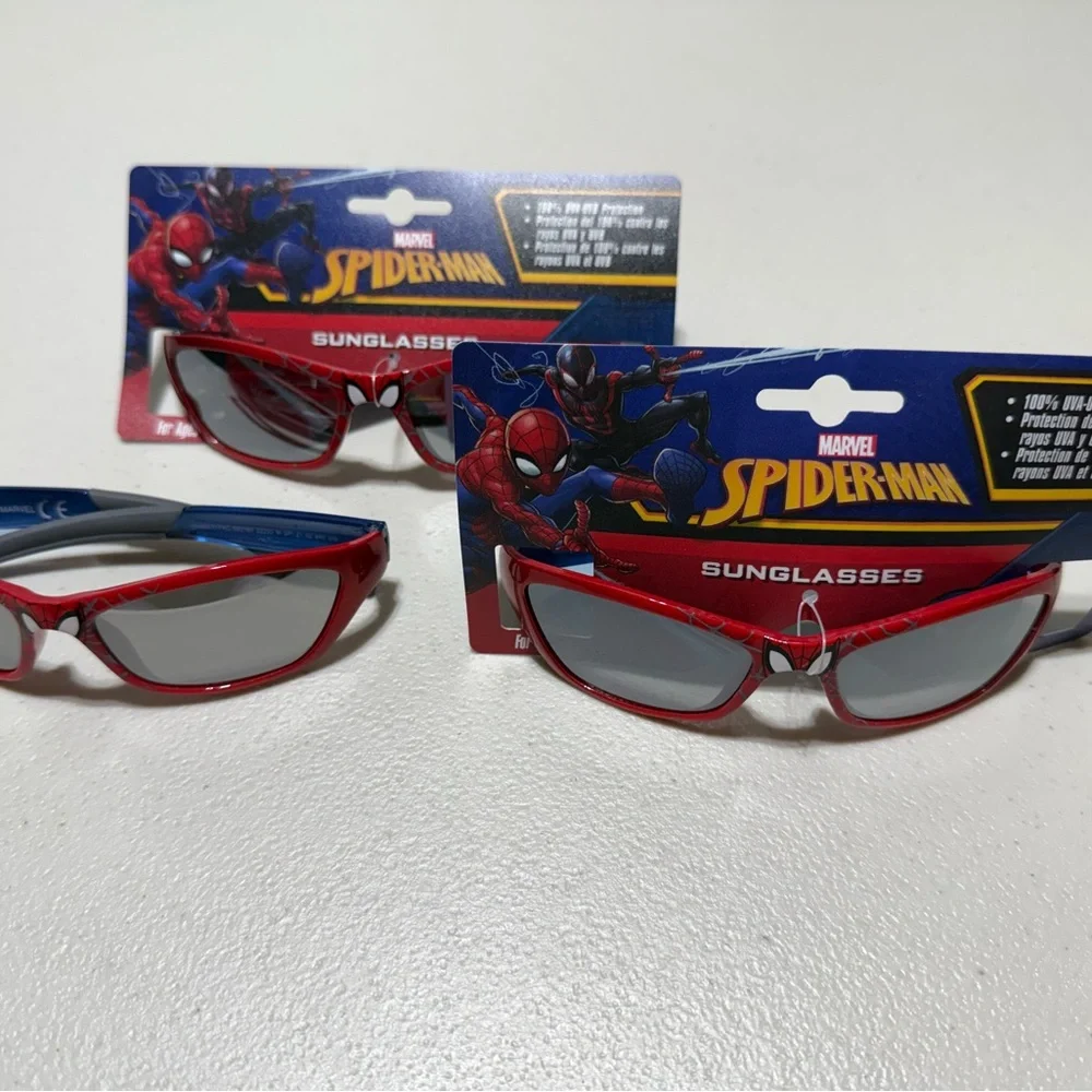 Marvel Spider-Man Red and Blue Sunglasses